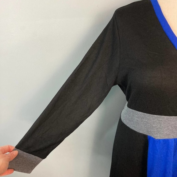 Fashion Bug Colorblock Knit Surplice Style Sweater Dress Plus Size 1X Black Blue - Picture 7 of 12